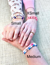 Load image into Gallery viewer, Pearly Smiley Bracelet